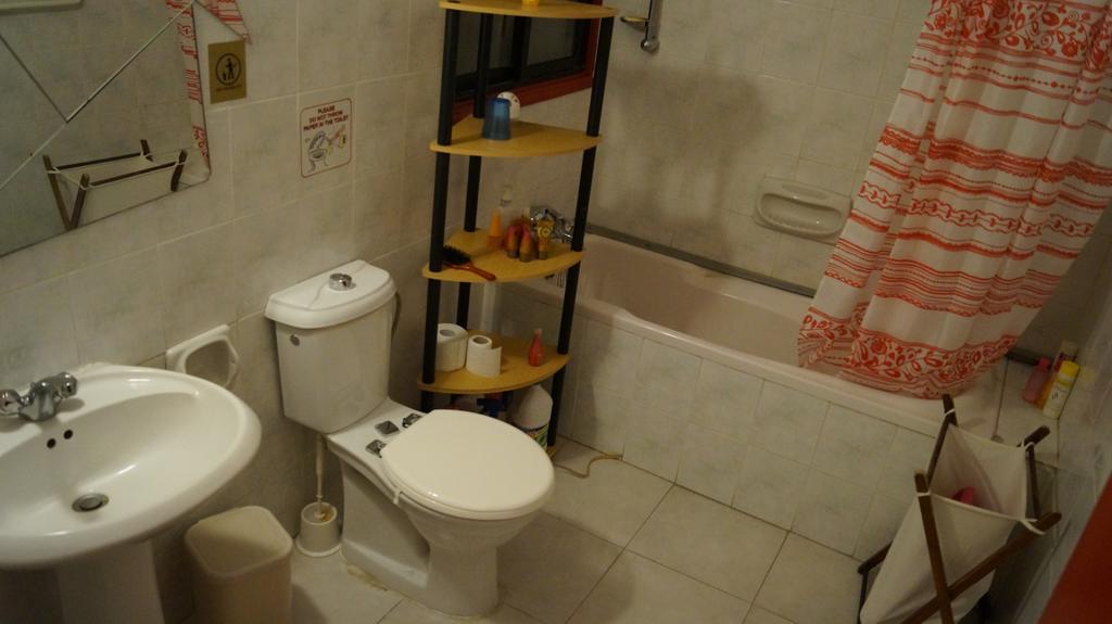 Destalo Court Larnaca Apartment Екстер'єр фото